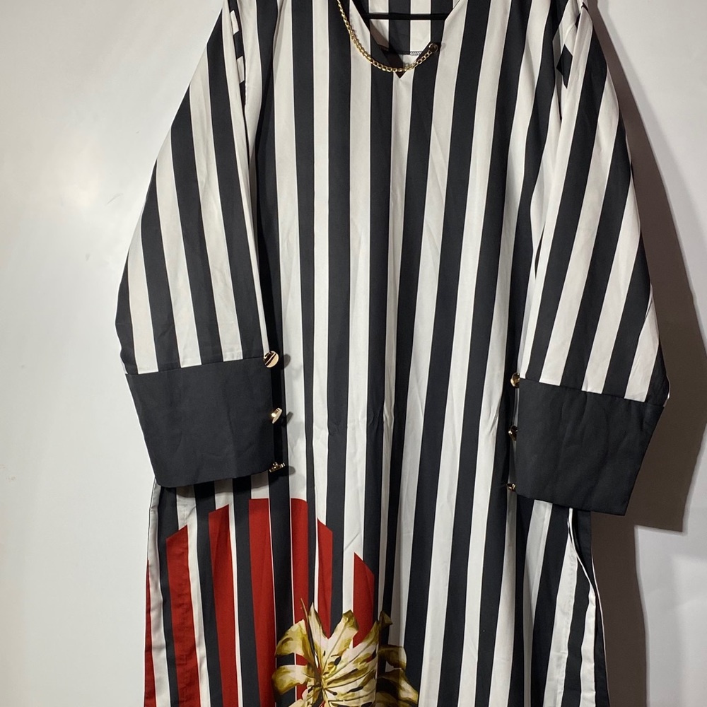 Beautiful black and white stripes Length 48